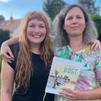 ZÁLOŽKA – Bára Dočkalová a Zdenka Holub Převrátilová - Kost / beseda a workshop 